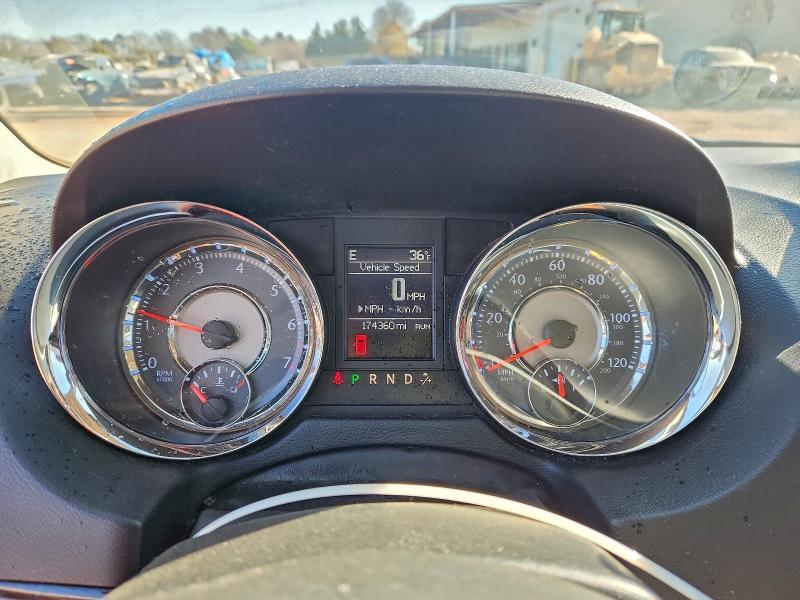 2014 Chrysler Town & Country Touring