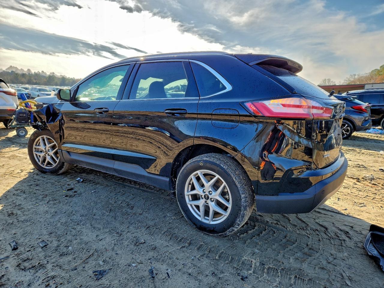 2023 Ford Edge sel