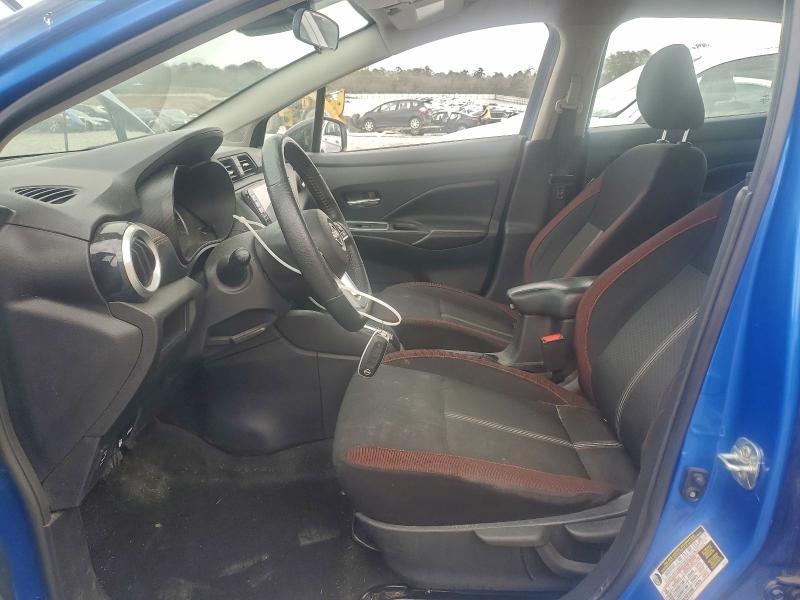 2023 Nissan Versa sr