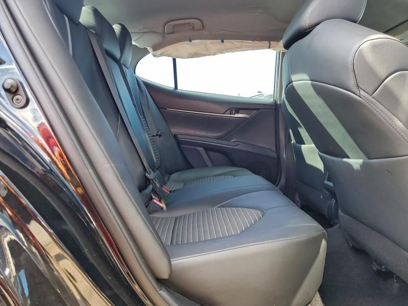 2023 Toyota Camry se Night Shade