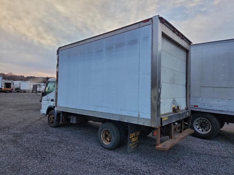 2007 Mitsubishi Fuso Truck of America inc fe 84D