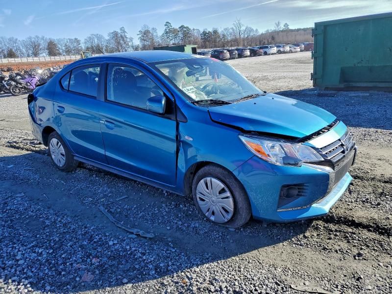 2024 Mitsubishi Mirage G4 es