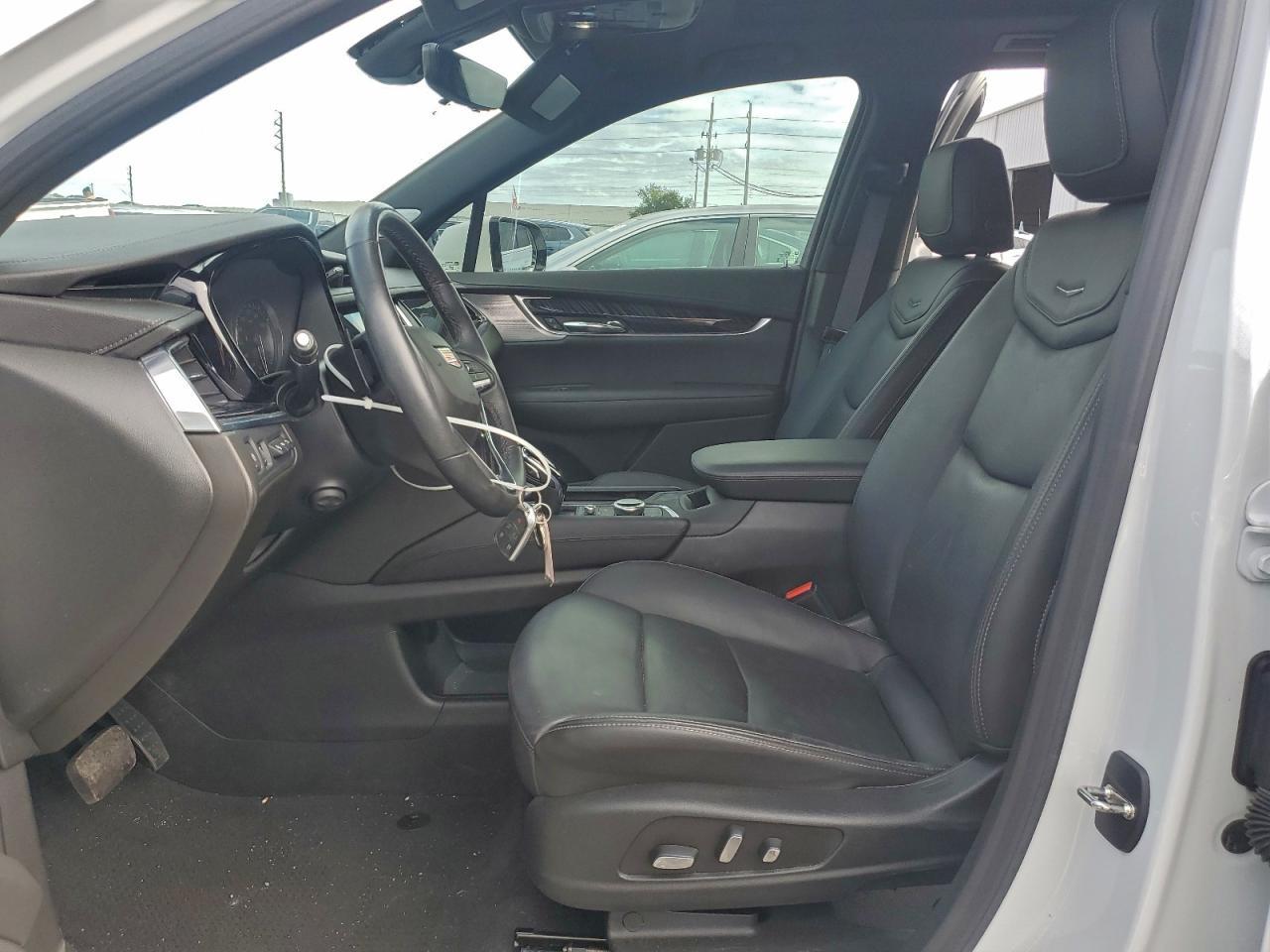 2023 Cadillac XT6 Premium Luxury