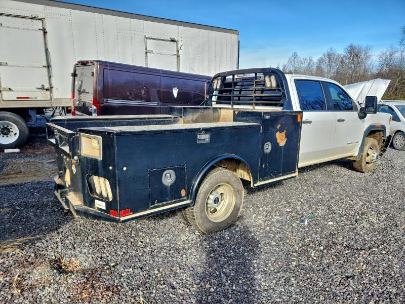 2021 GMC Sierra K3500 Truck cab and Chassis