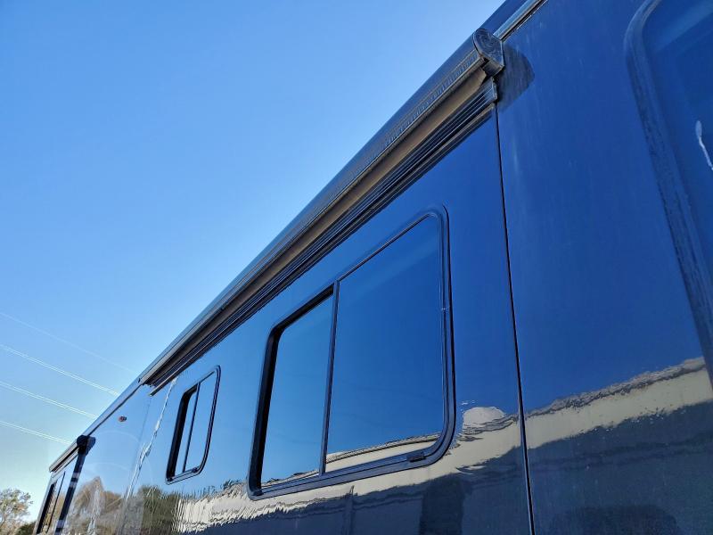 2006 Foretravel Motorhome RV