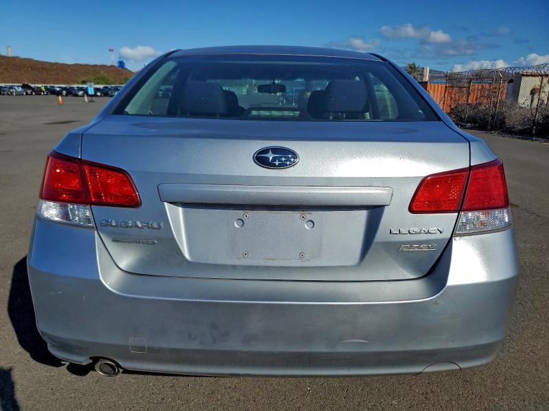 2013 Subaru Legacy 2.5i Premium