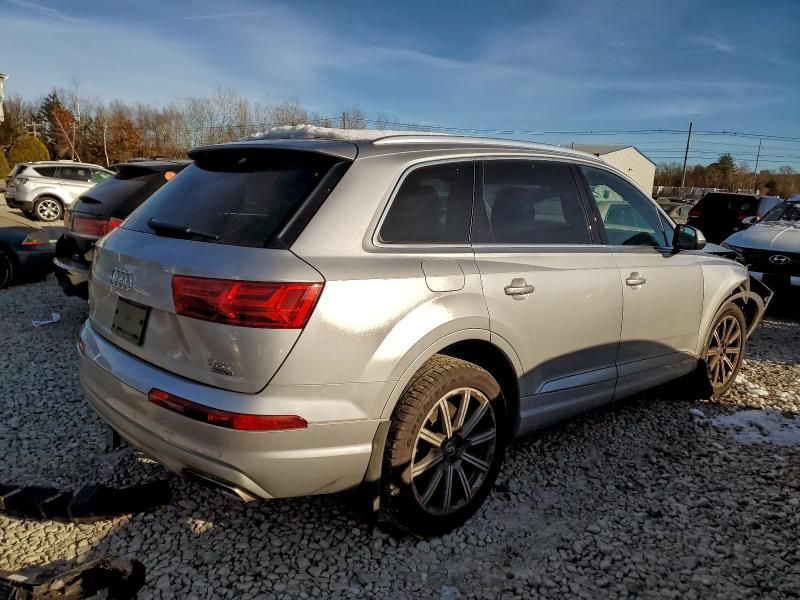 2018 Audi Q7 Prestige