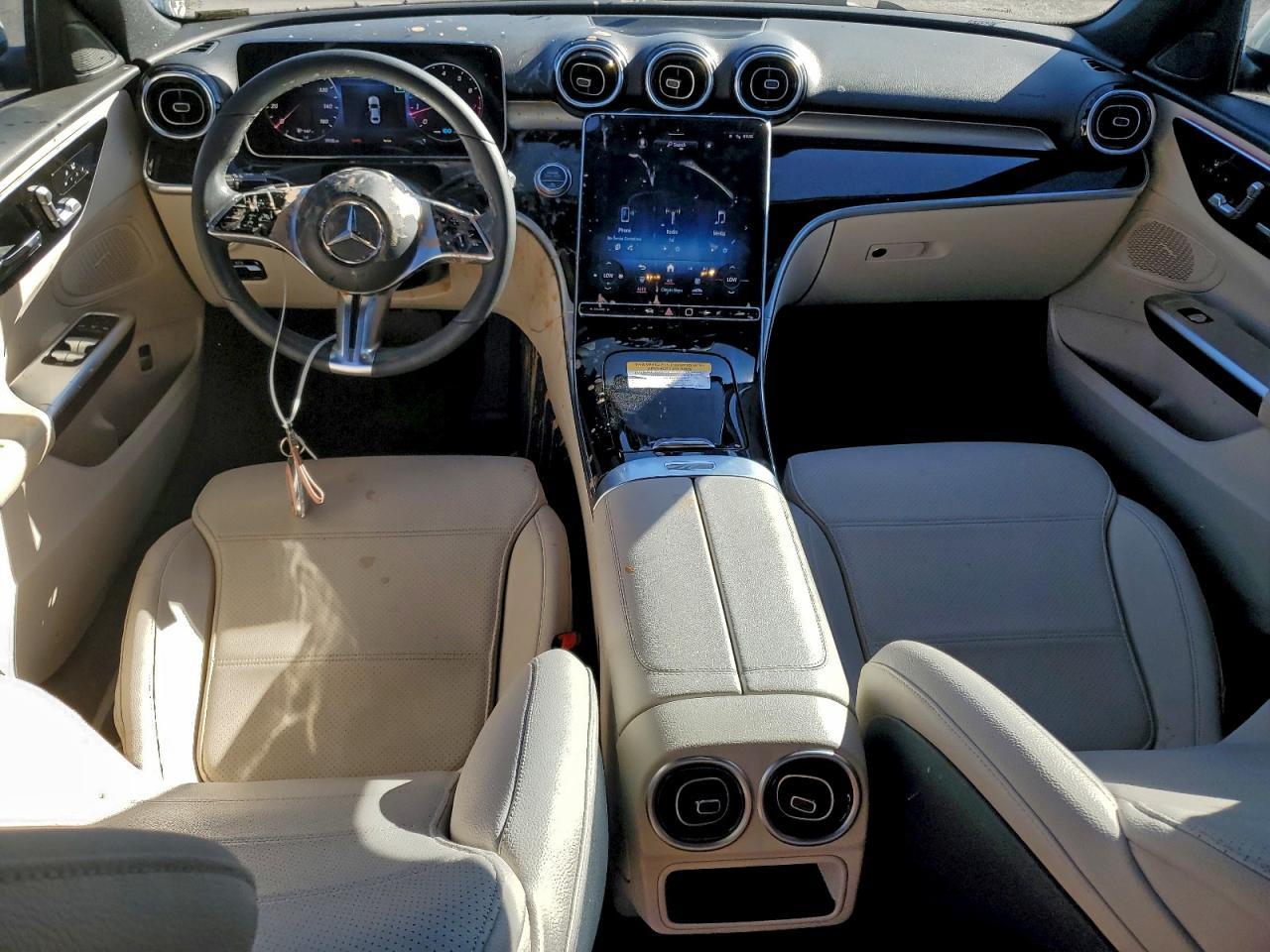 2022 Mercedes-Benz C300