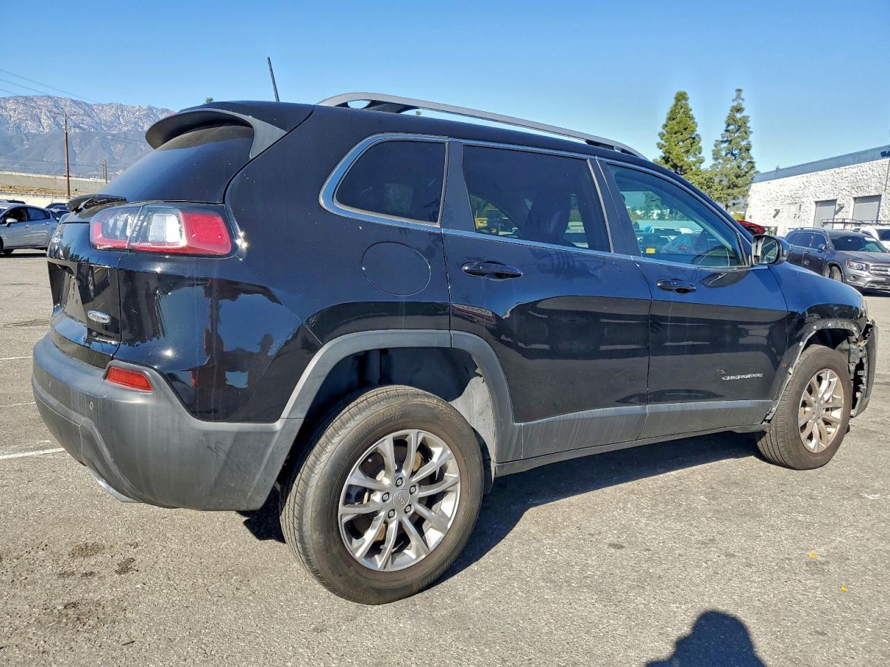 2021 Jeep Cherokee Latitude lux