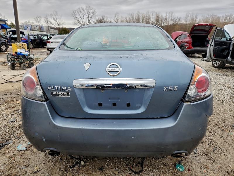 2010 Niss Altima
