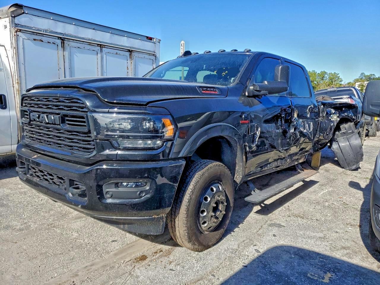 2022 Dodge RAM 3500 Limited