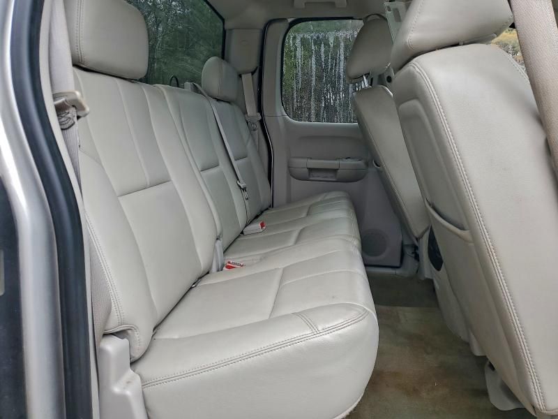 2010 Chevrolet Silverado C1500 ltz