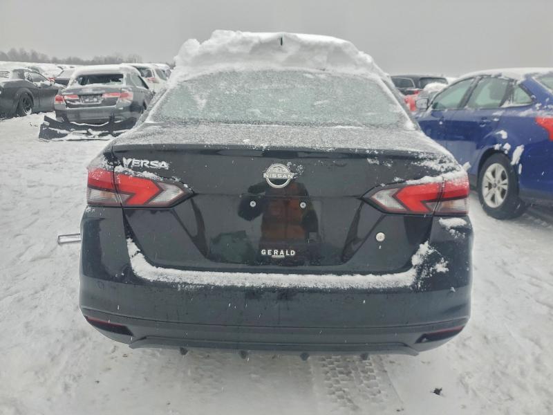 2025 Nissan Versa s