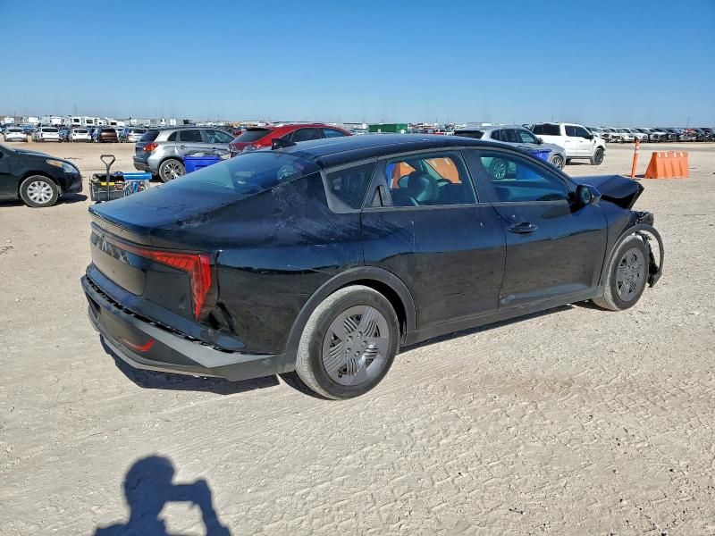 2025 KIA K4 lx
