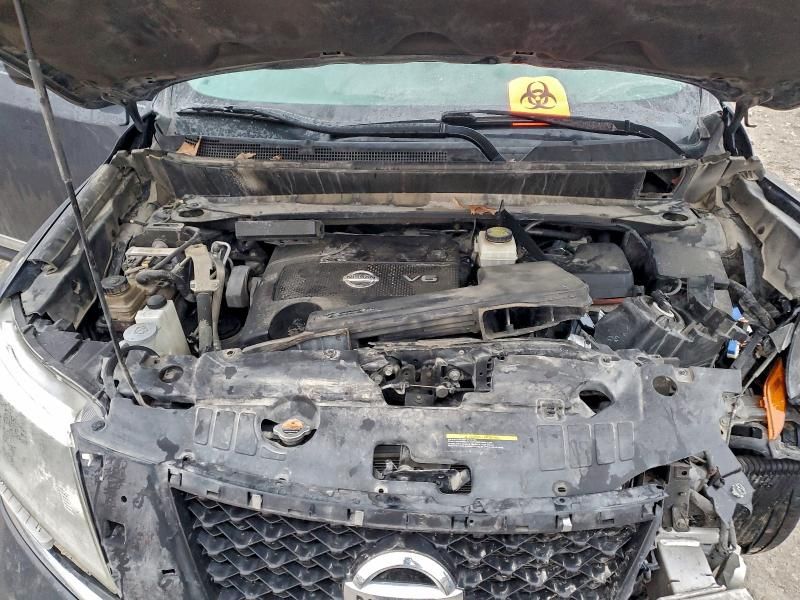 2013 Nissan Pathfinder s