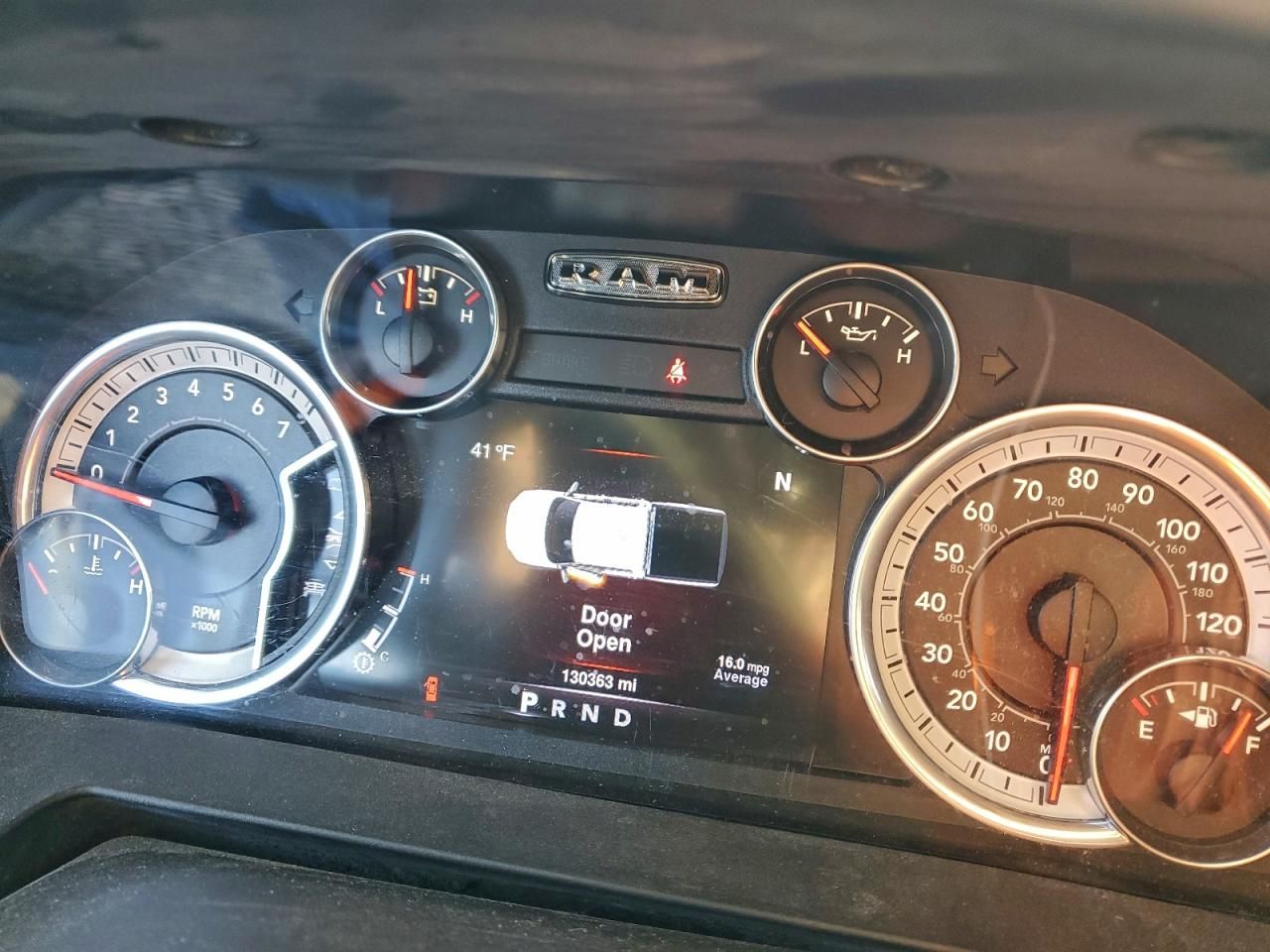 2016 Dodge Ram 1500 slt