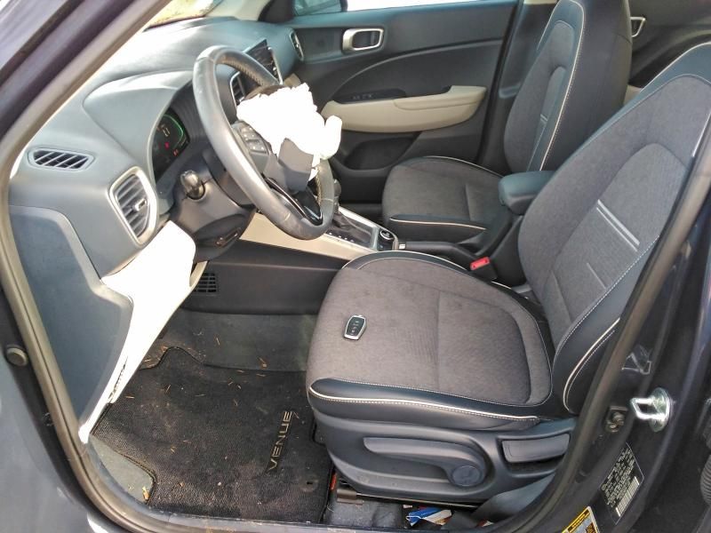 2024 Hyundai Venue sel