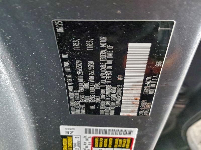 2025 Toyota Grand Highlander le