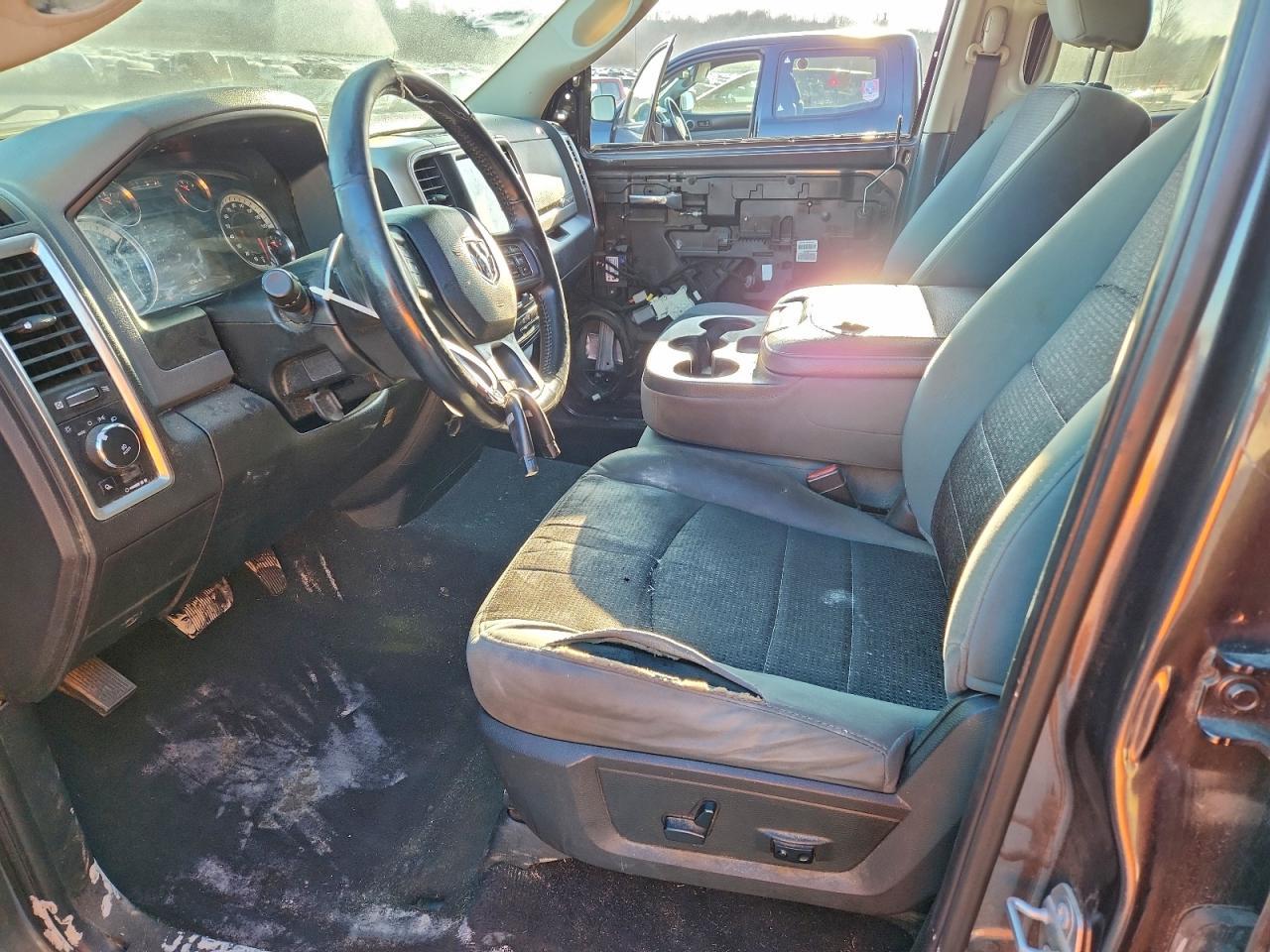 2018 Dodge Ram 1500 slt