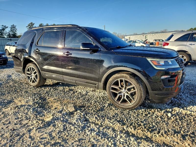 2018 Ford Explorer Sport