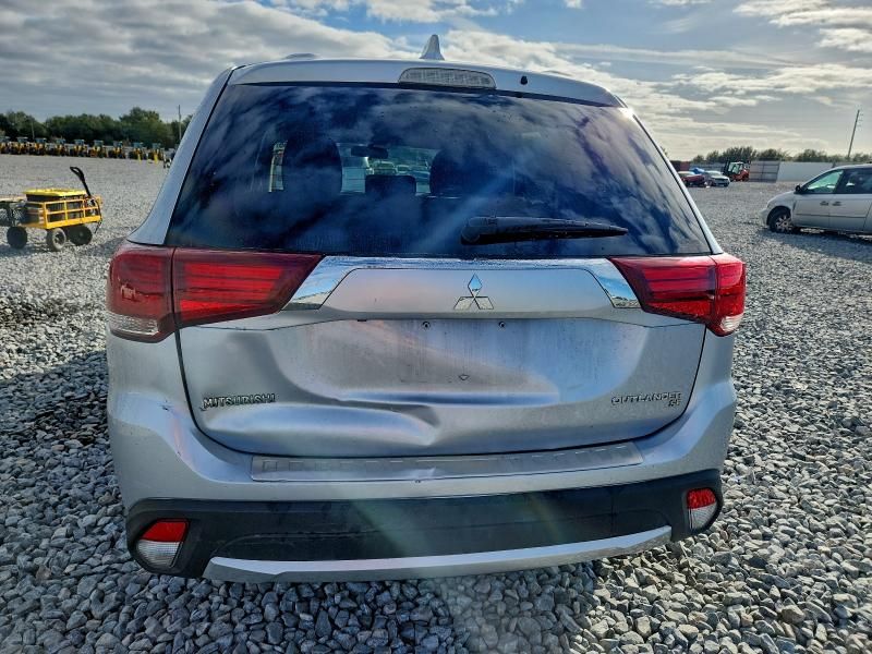 2017 Mitsubishi Outlander se