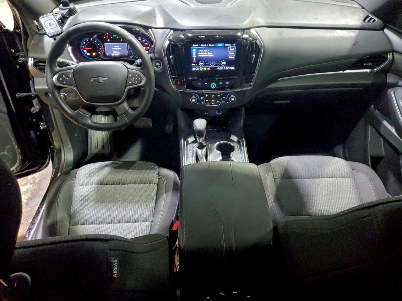 2023 Chevrolet Traverse lt