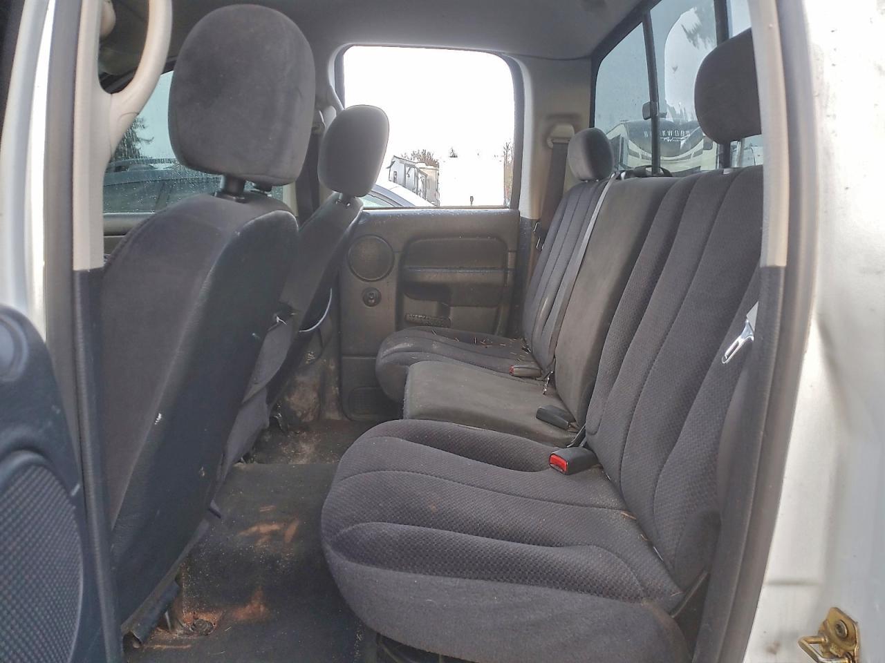 2004 Dodge RAM 2500 ST