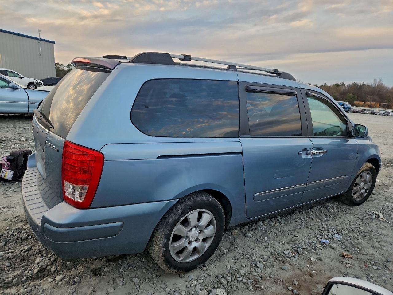 2007 Hyundai Entourage gls