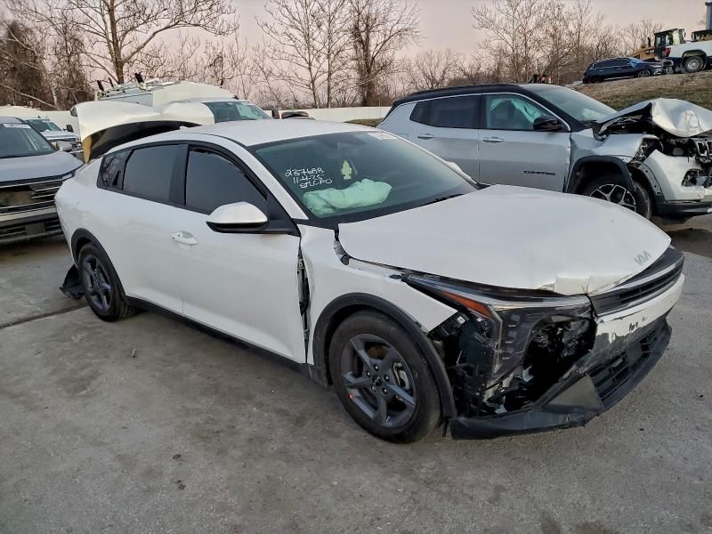 2025 KIA K4 lx