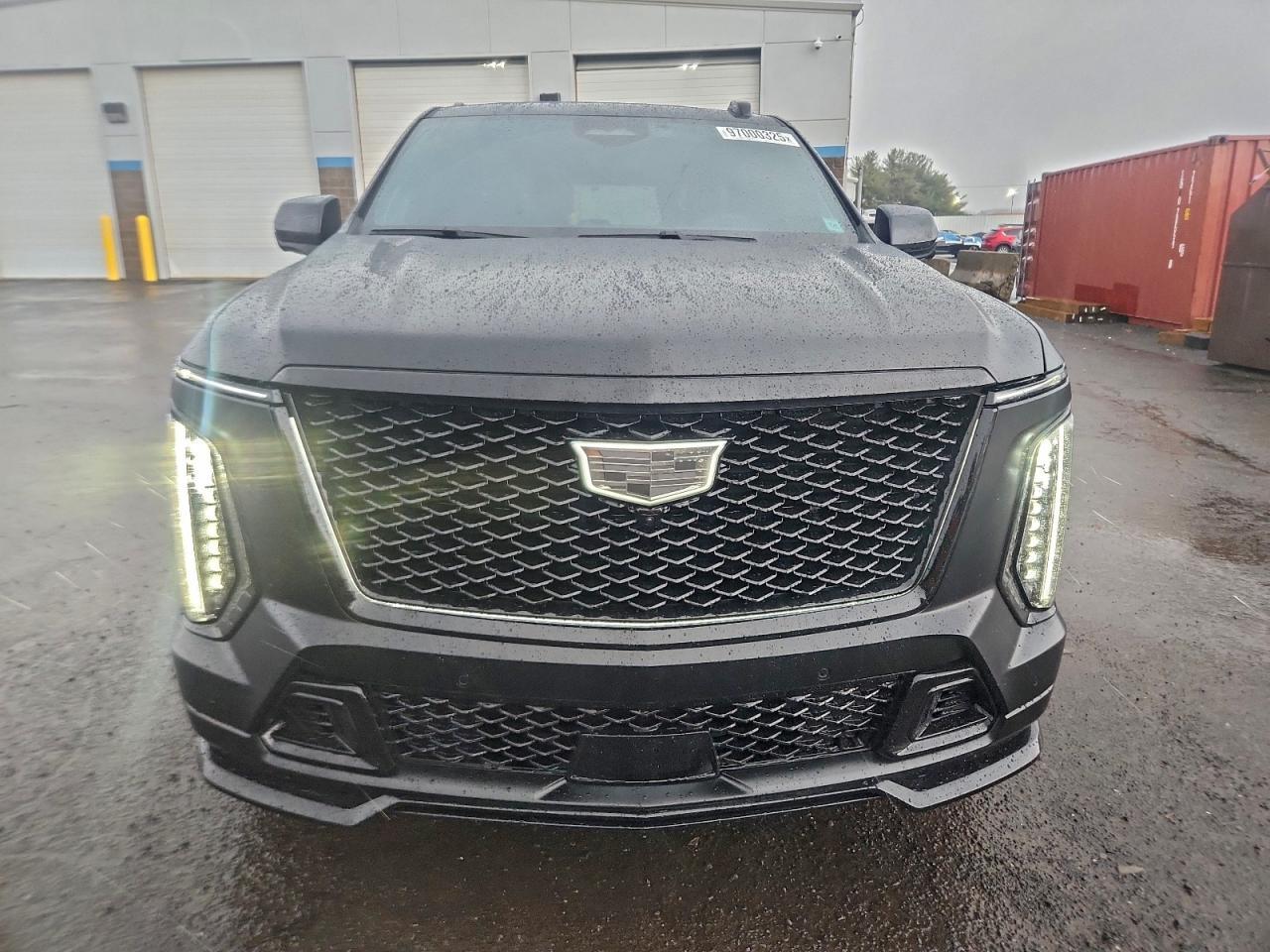 2025 Cadillac Escalade v esv