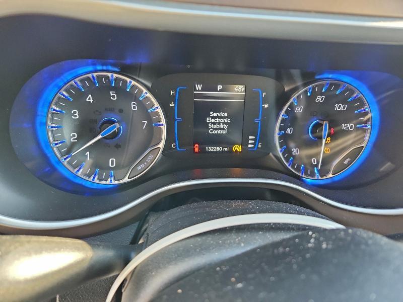 2021 Chrysler Voyager lxi