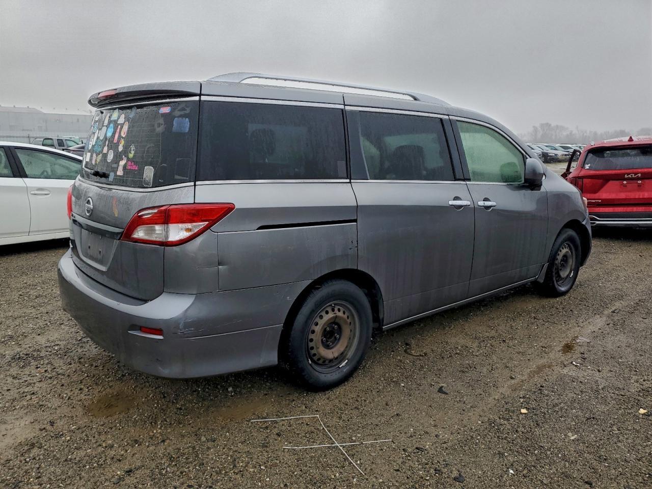 2015 Nissan Quest s