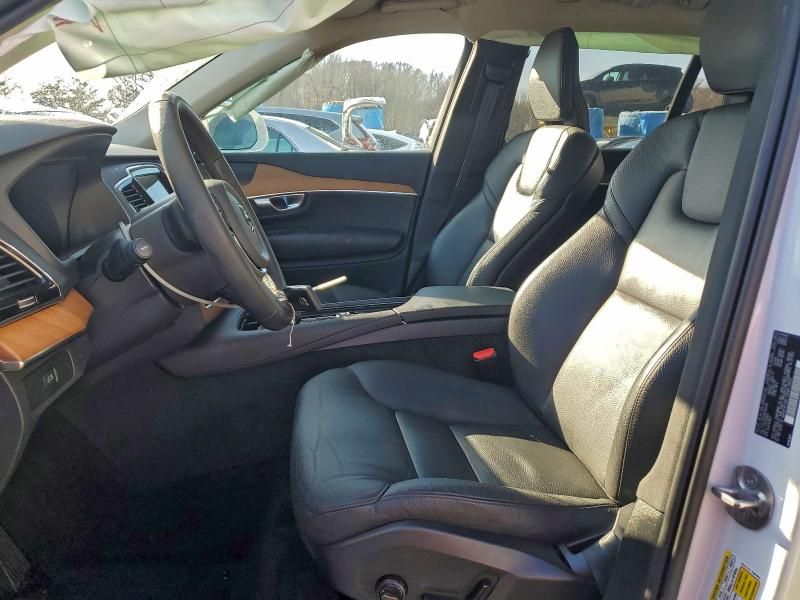 2024 Volvo Xc90 Plus