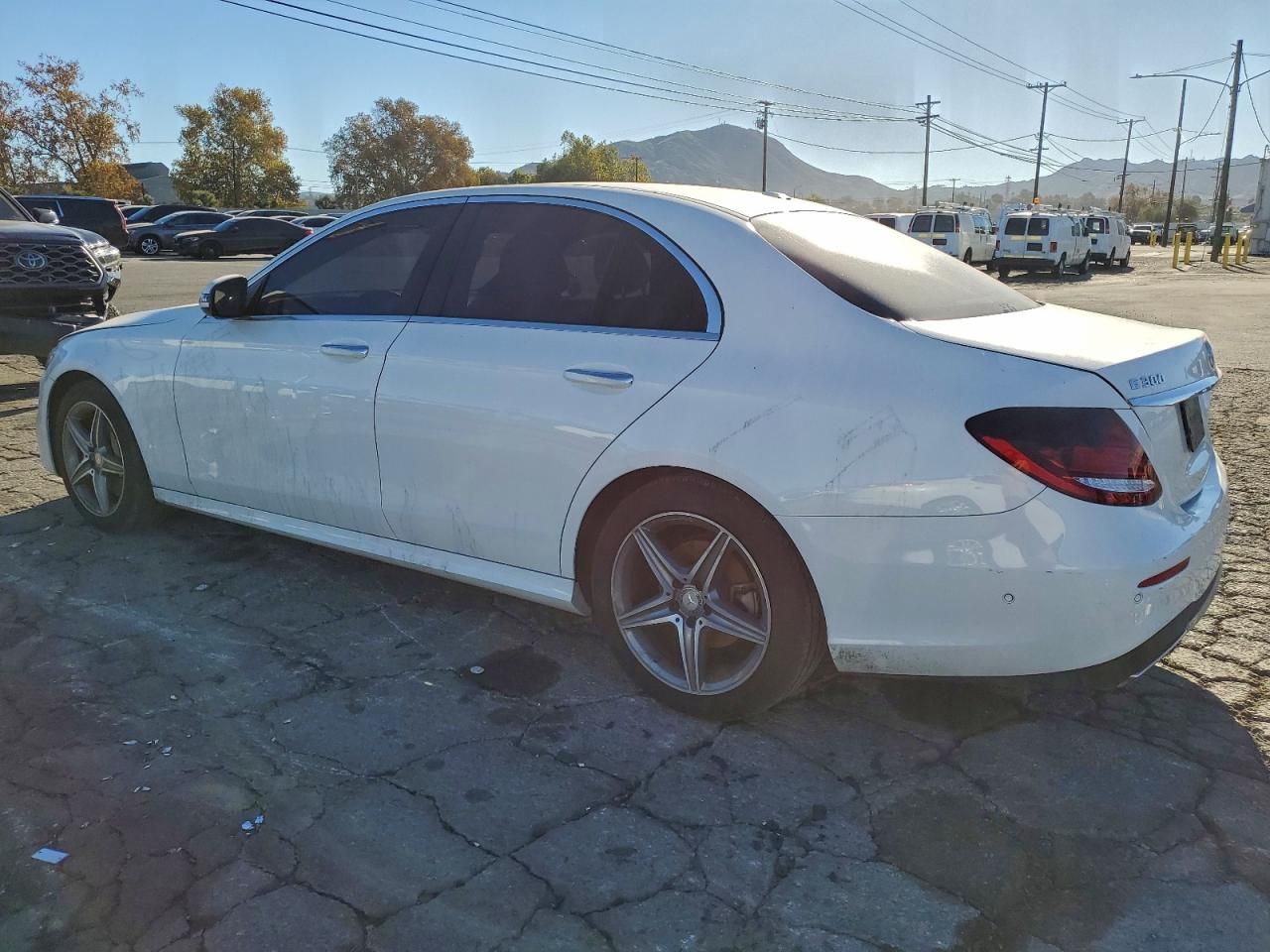 2017 Mercedes-Benz E 300