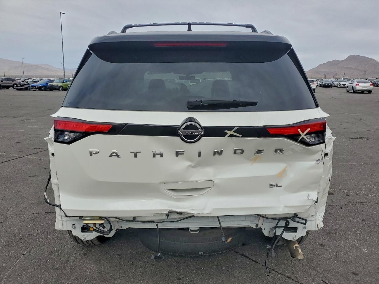 2024 Nissan Pathfinder sl