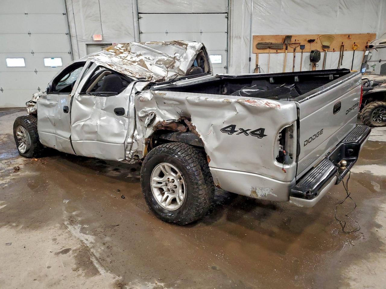 2003 Dodge Dakota Quad Sport