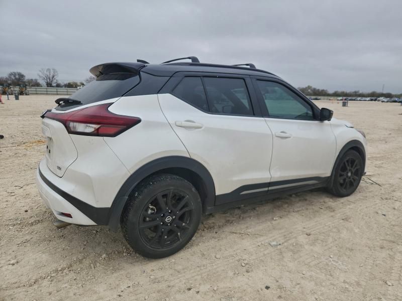 2021 Nissan Kicks sr