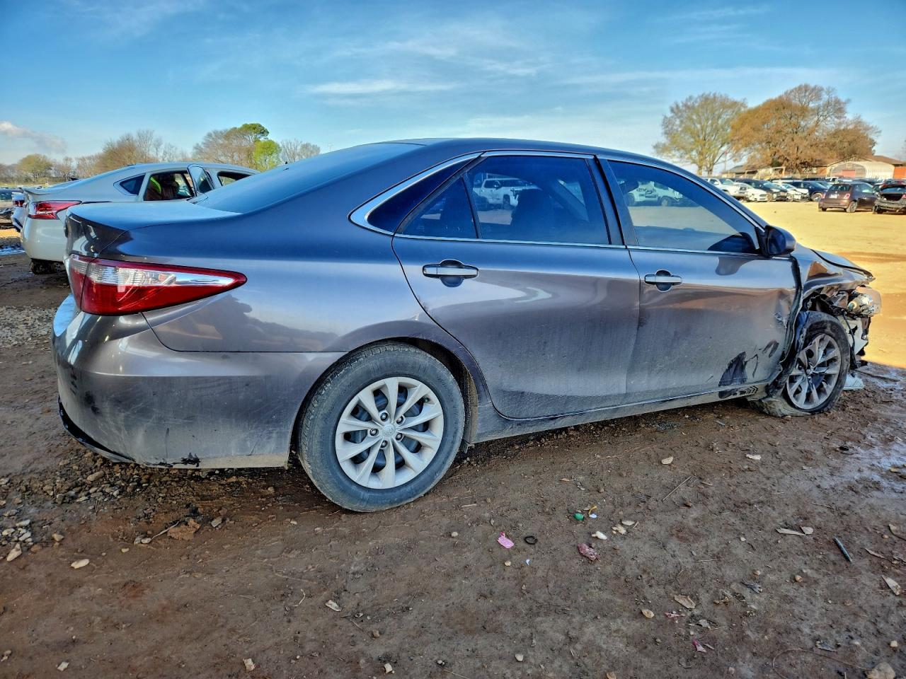 2015 Toyota Camry le