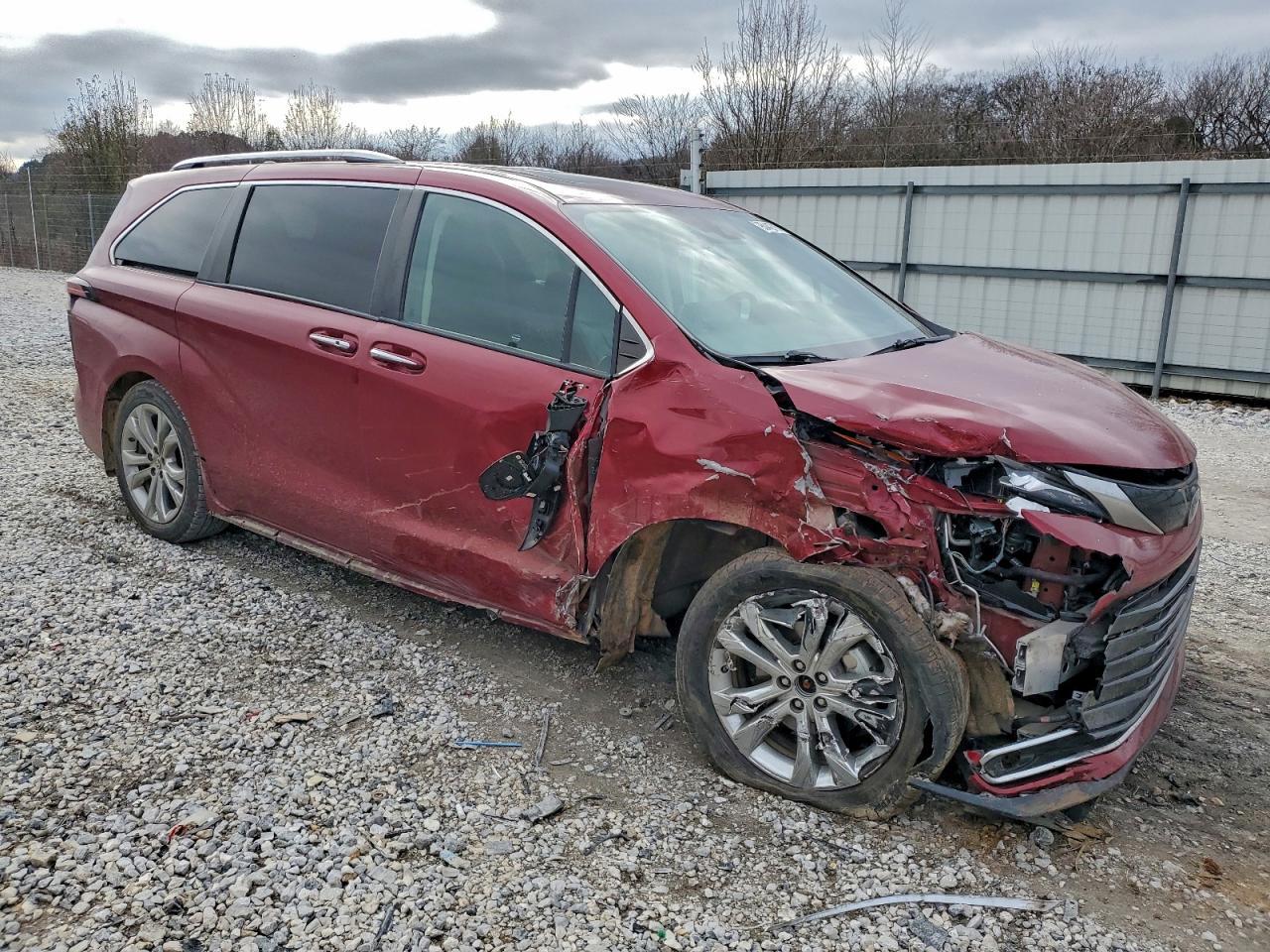 2023 Toyota Sienna Limited