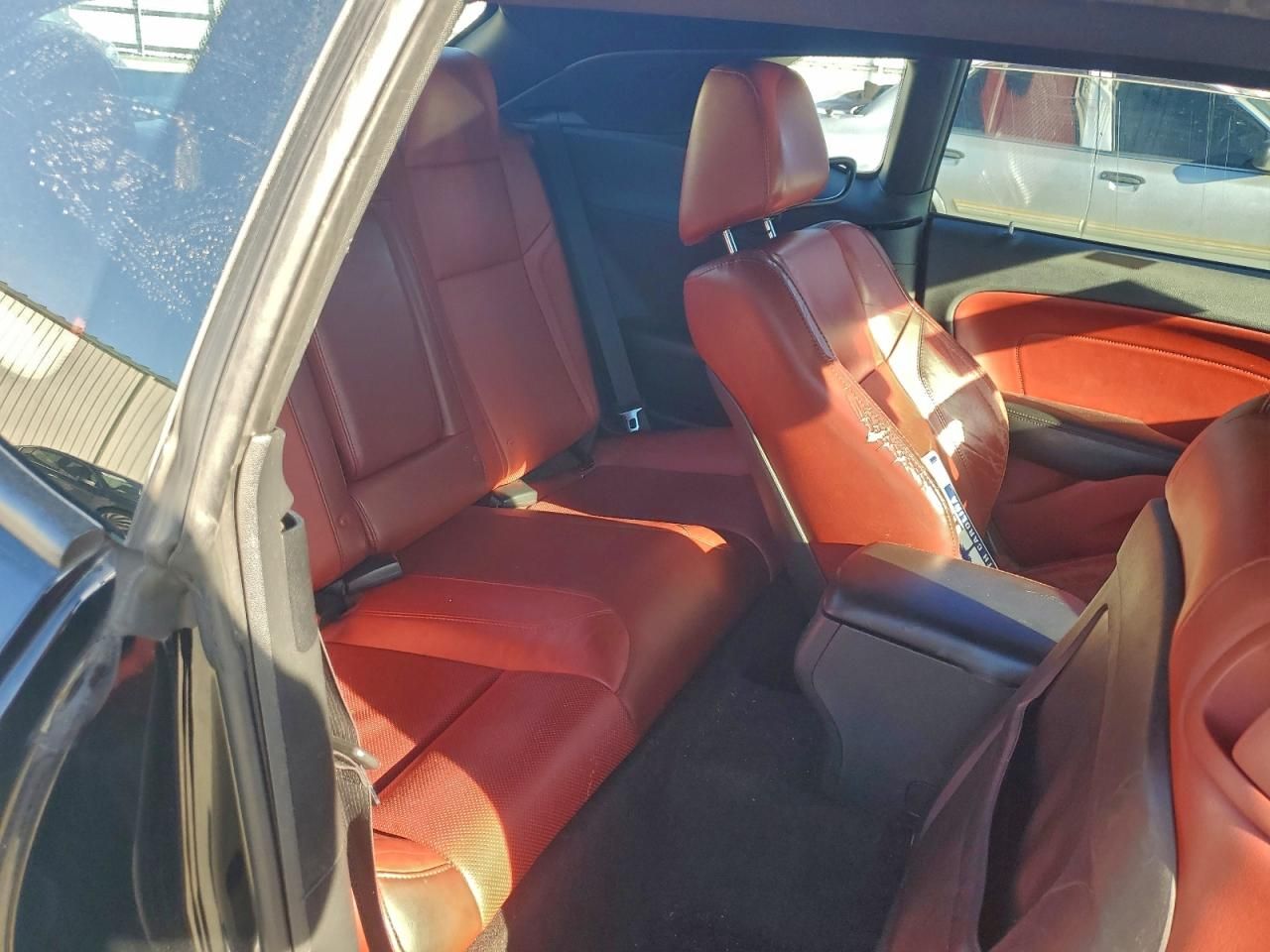 2015 Dodge Challenger sxt Plus