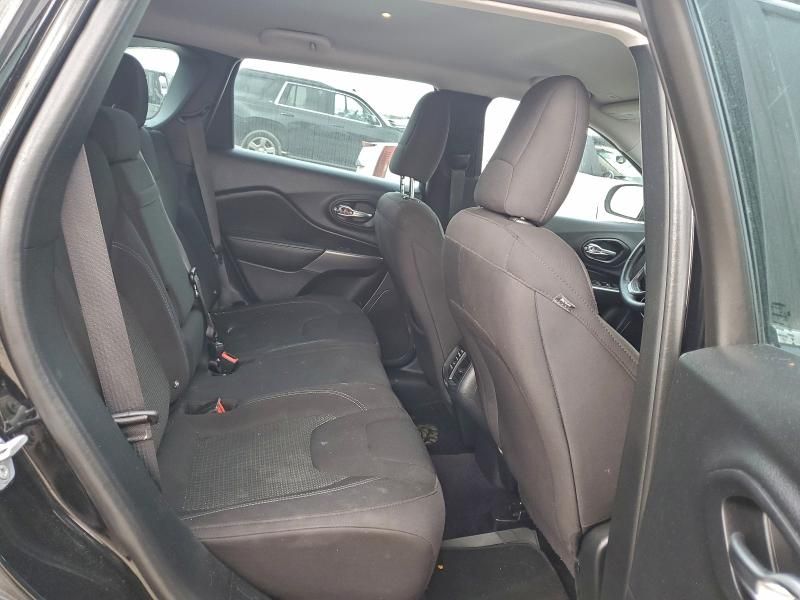 2019 Jeep Cherokee Latitude