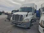 2015 Freightliner Cascadia Semi Truck