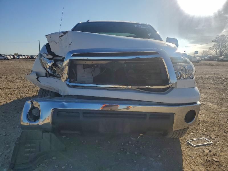 2012 Toyota Tundra Double cab SR5