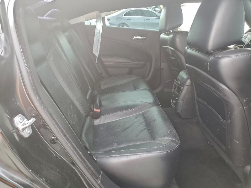 2016 Dodge Charger sxt