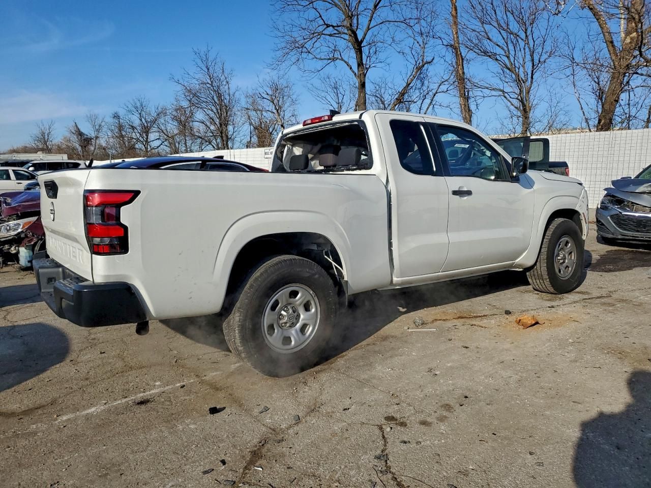 2024 Nissan Frontier s