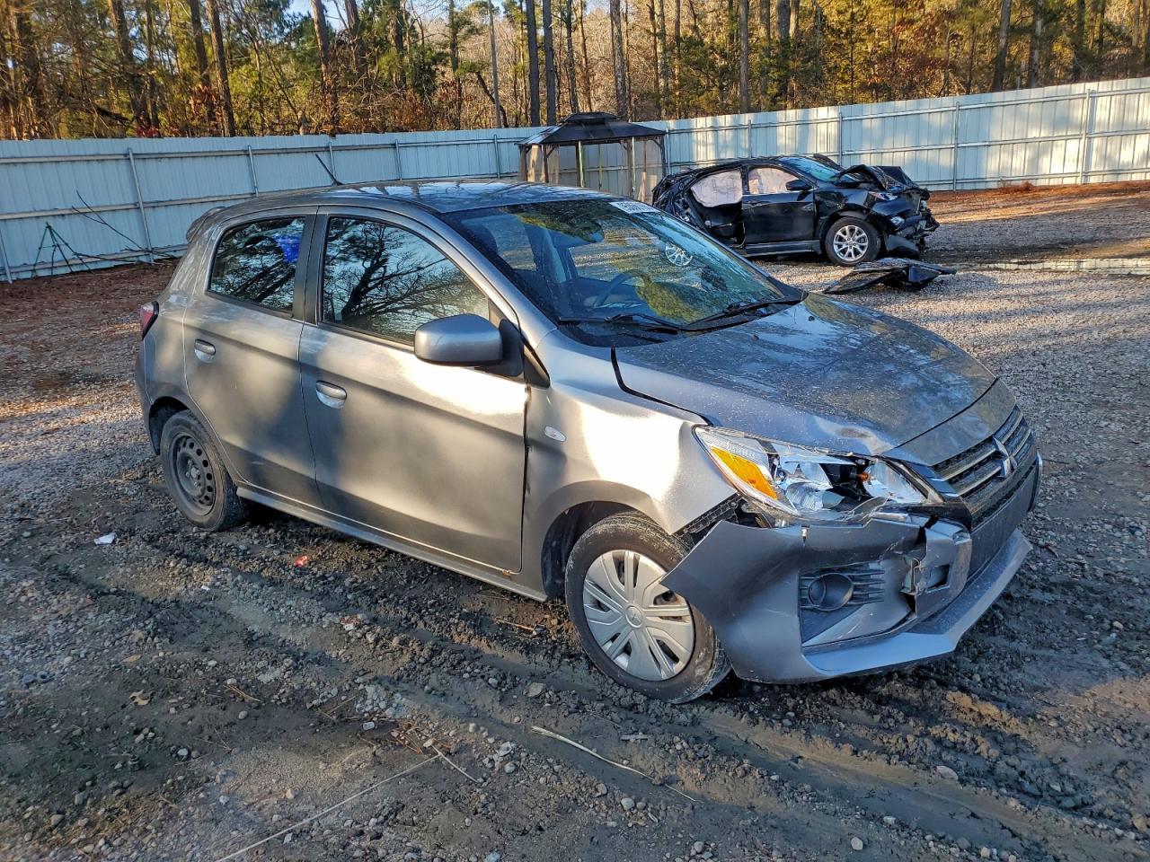 2021 Mitsubishi Mirage es