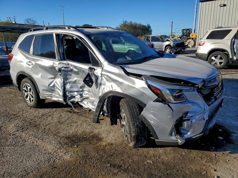 2022 Subaru Forester Premium