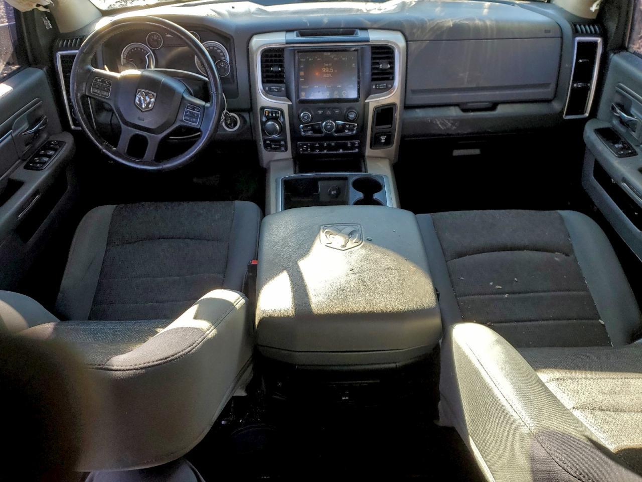 2014 Dodge Ram 1500 slt