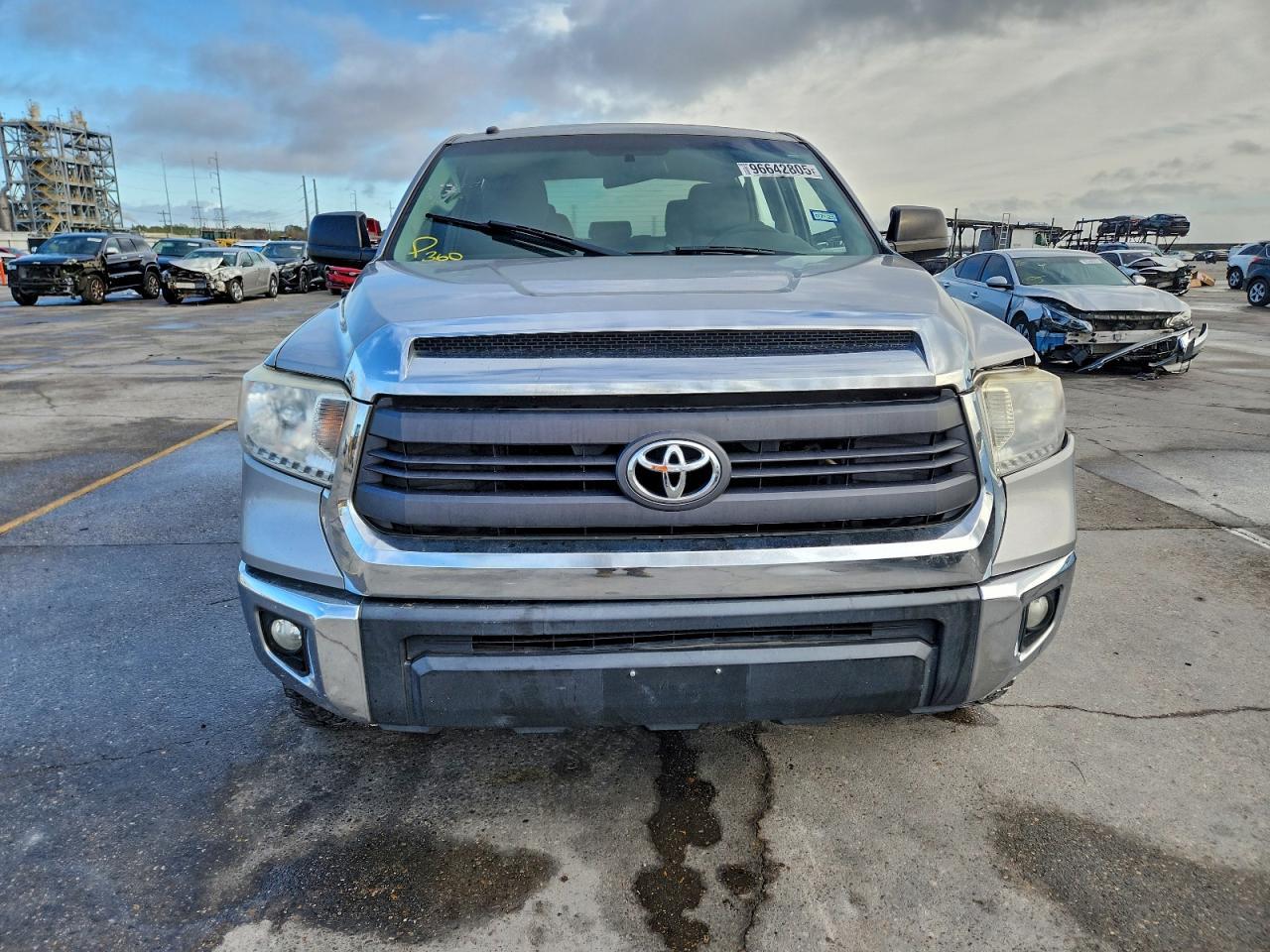2015 Toyota Tundra SR5