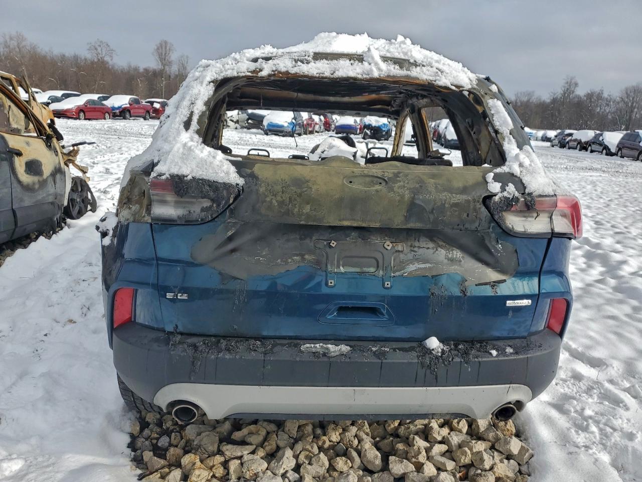 2020 Ford Escape se